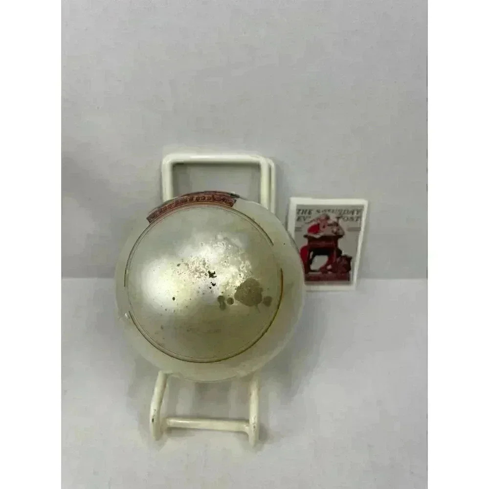 Vintage Norman Rockwell Ornament 1979 - Picture 2 of 6